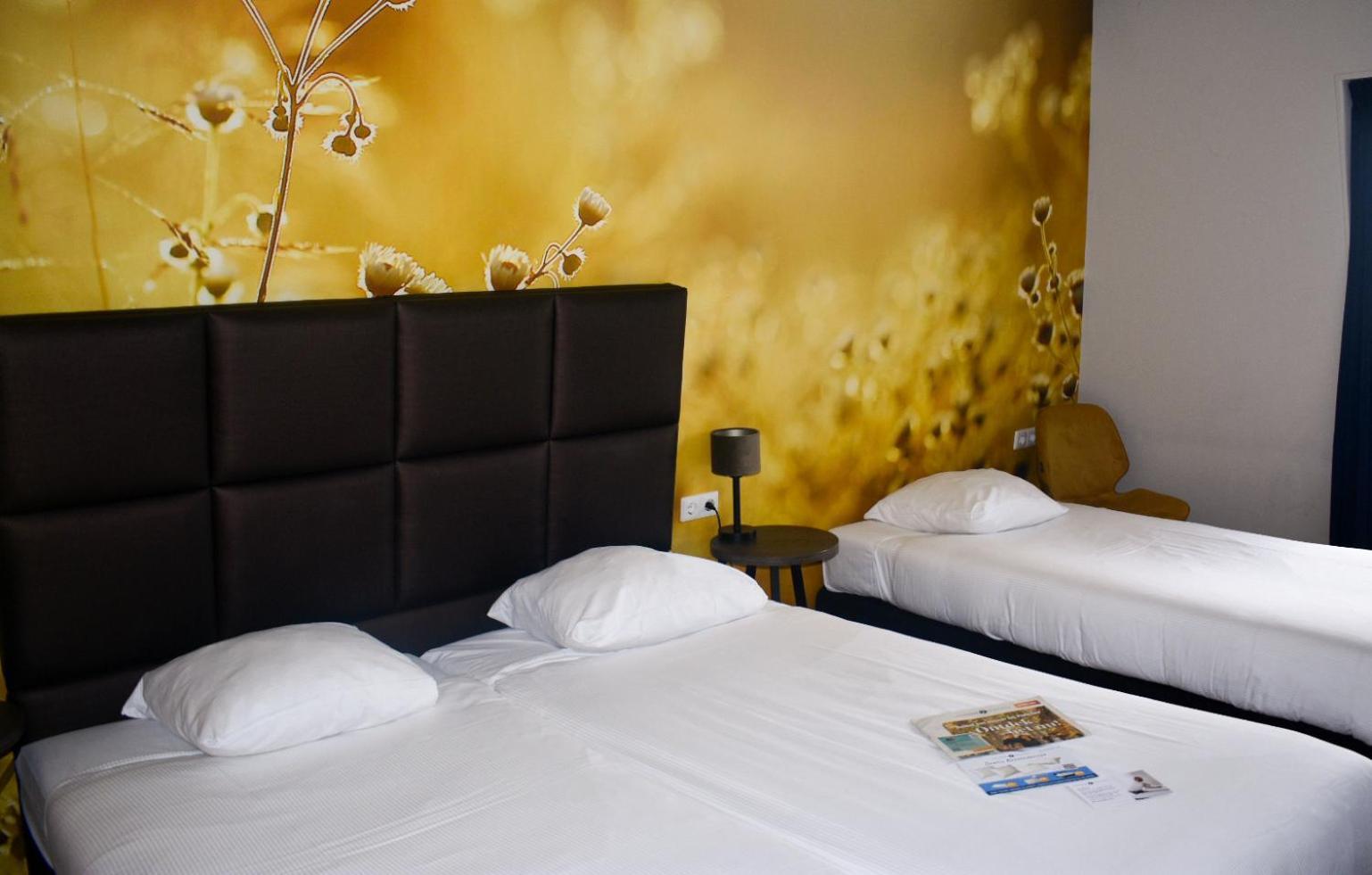 Fletcher Hotel-Restaurant De Korenbeurs 马德 外观 照片