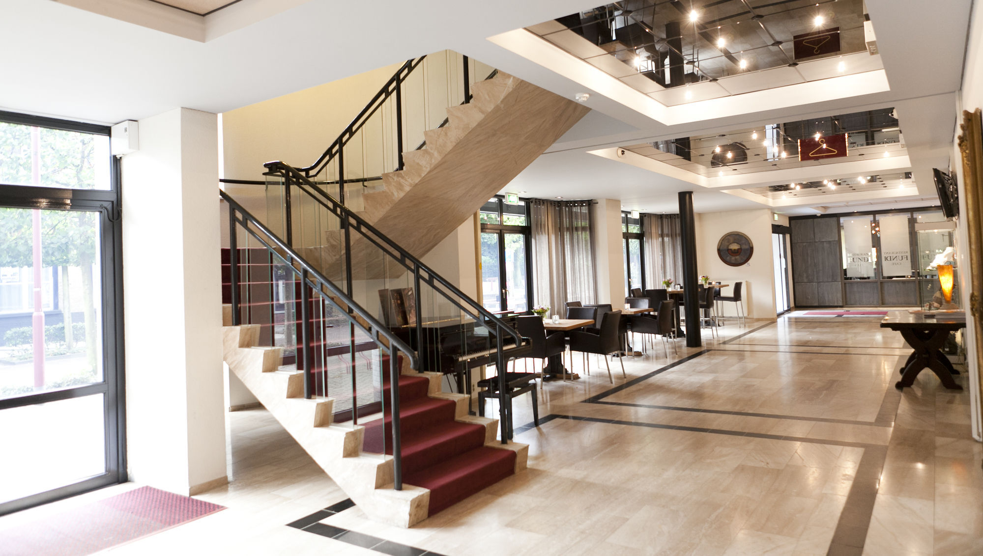 Fletcher Hotel-Restaurant De Korenbeurs 马德 外观 照片
